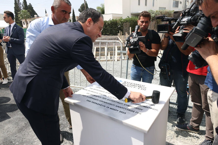 Президент Кипра заложил фундамент доступного жилья в Ларнаке