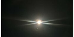 В ночном небе Кипра зафиксировано загадочное явление
