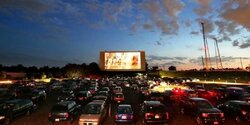 В Никосии пройдёт автокинотеатр с ретро-машинами и классикой греческого кино