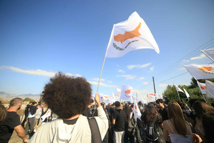 Тысячи студентов вышли на улицы Никосии высказать протест оккупации Кипра