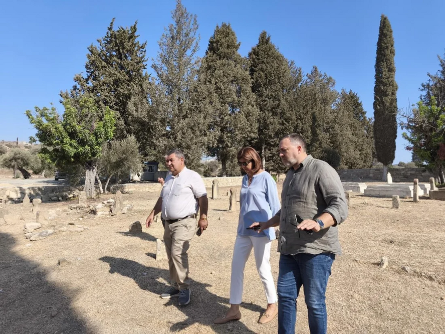 Состояние кладбищ Кипра «не внушает оптимизма»