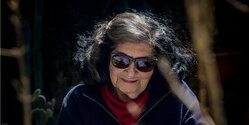 На Кипре скончалась 103-летняя писательница Элси Слоним