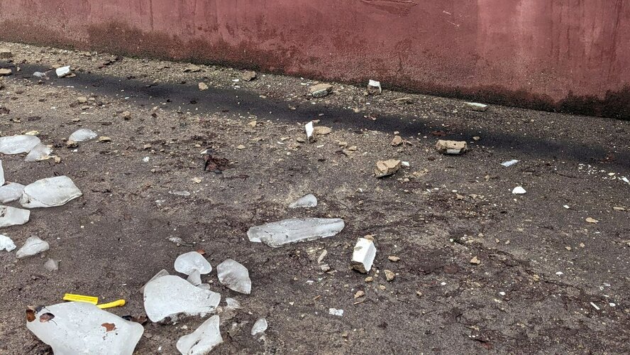 В Лимассоле обрушился оконный парапет в многоэтажке В Лимассоле обрушился оконный парапет в многоэтажке