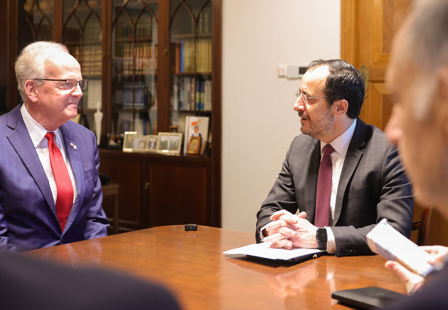 Президент Кипра обсудил стратегическое партнёрство с сенаторами США