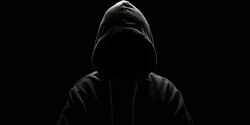 Власти Кипра находятся в состоянии повышенной готовности после побега особо опасного преступника!