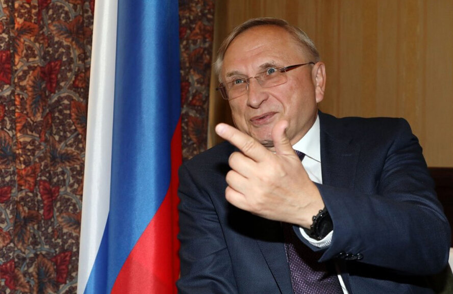 Бывший посол на Кипре Станислав Осадчий награждён медалью имени Евгения Примакова!