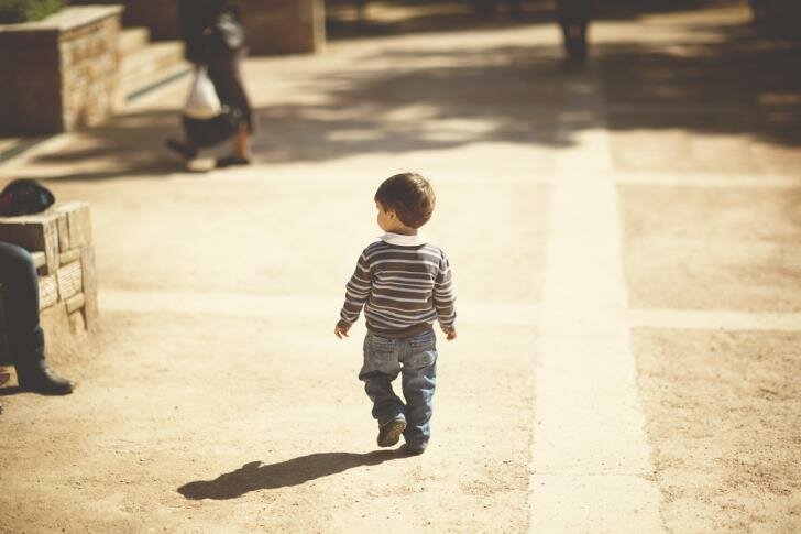 Трехлетнего ребенка нашли блуждающим по улицам в районе Никосии