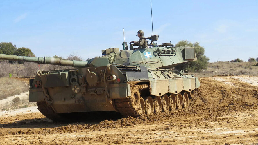 Кипр отказался от греческих танков Leopard 1A5