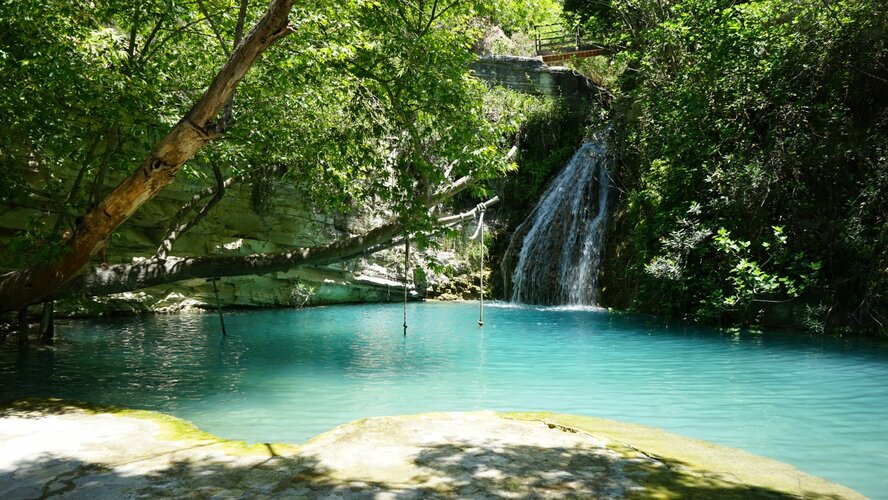 Водопад Адониса на Кипре