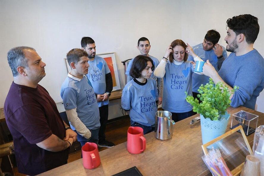 В Никосии открывается кафе, где будут работать люди с расстройством аутистического спектра