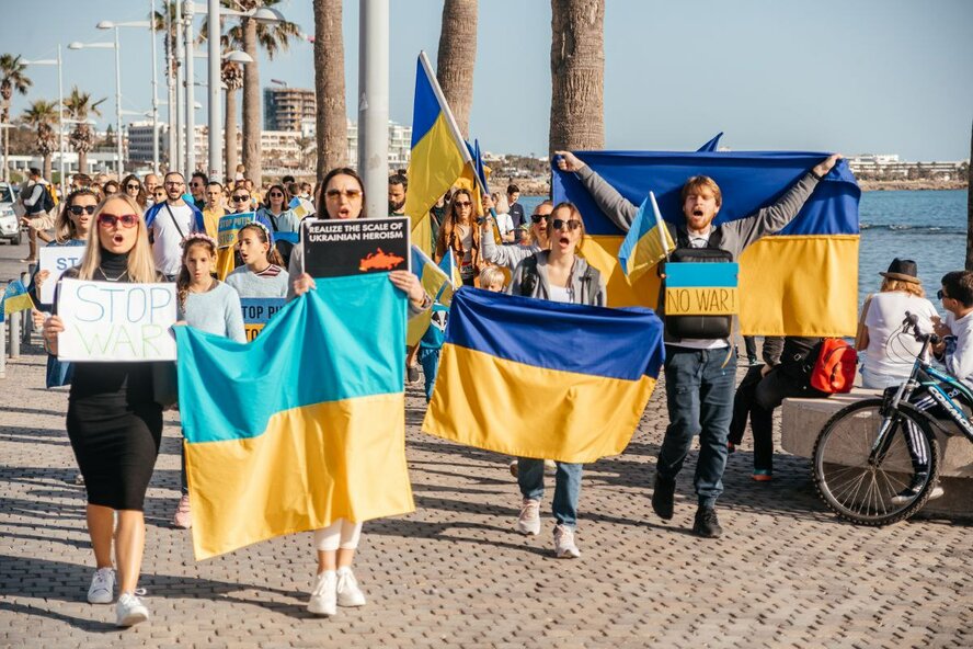 В Пафосе прошел митинг за мир в Украине