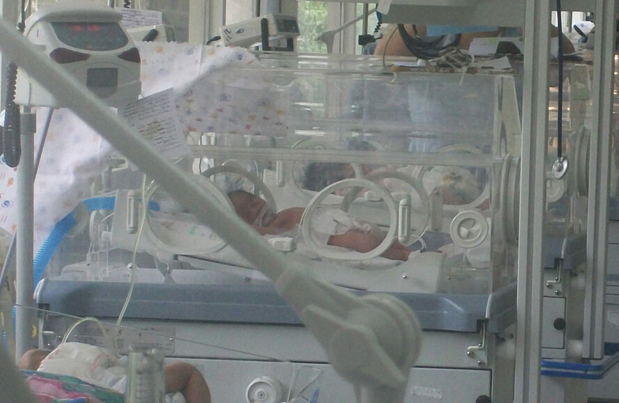 На Кипре появится новое отделение интенсивной терапии новорожденных