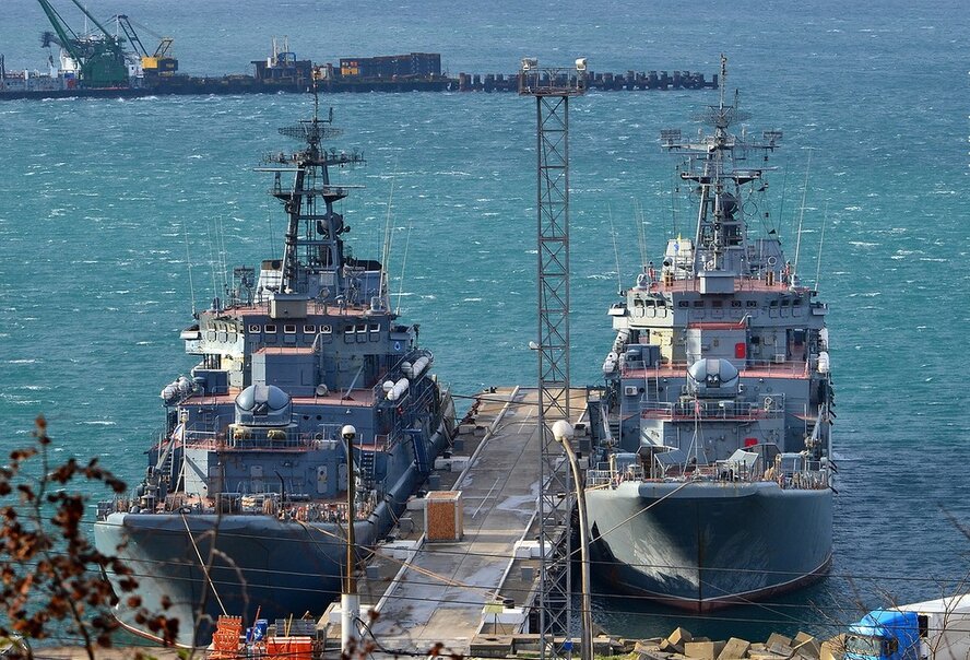 США опять требуют от Кипра отказаться от приема в портах судов ВМФ РФ