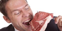 Президент ассоциации мясников Кипра не советует кушать сувлу из местного мяса