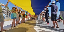 В Ларнаке отметили день государственного флага Украины