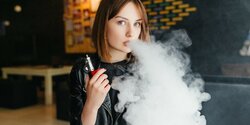 Курение электронных сигарет может снизить IQ кипрской молодежи