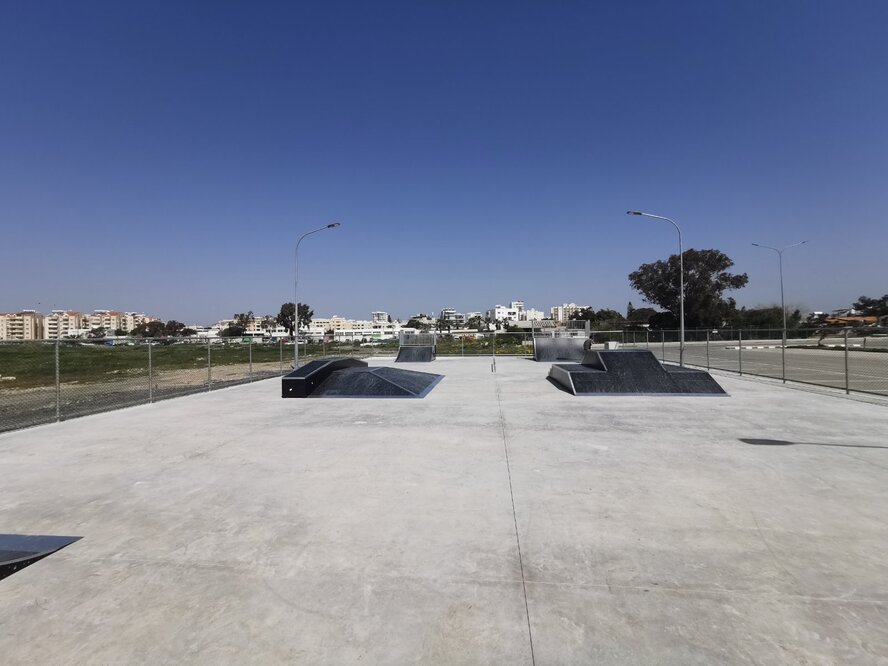 В Ларнаке появился современный скейт-парк