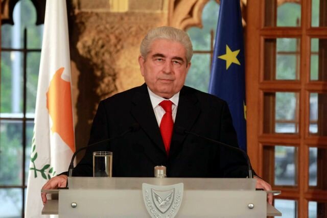Димитрис Христофиас — шестой президент Республики Кипр