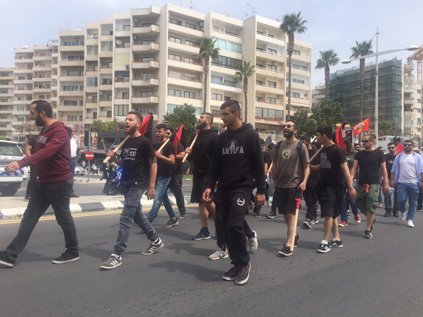 Лимассольские радикалы провели митинг в честь 1 мая : фото 2