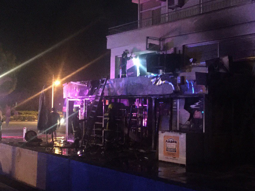 Ночной взрыв в Лимассоле. Эвакуированы жильцы 9-этажного дома: фото 7