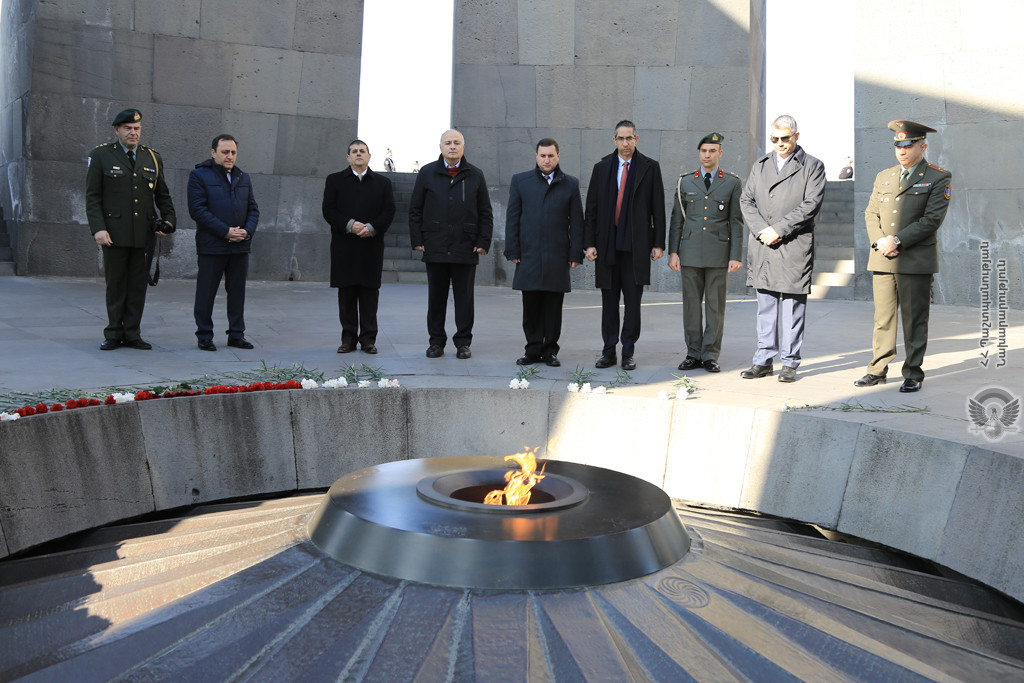 Министр обороны Кипра с деловым визитом посетил Армению : фото 4