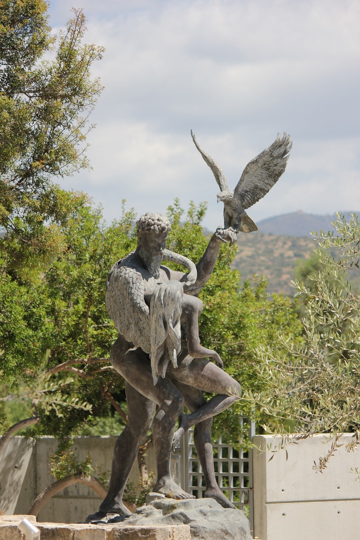 «Самое ценное, что есть у человека, — свобода!» Филиппос Япанис — скульптор, творец, философ: фото 12
