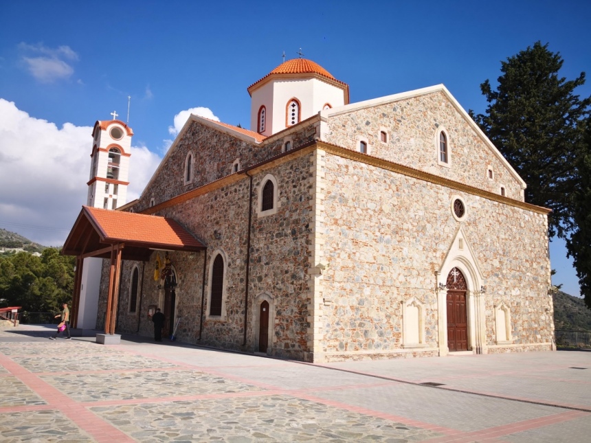 Церковь Панагия Елеуса, хранящая в себе историю Агроса: фото 2