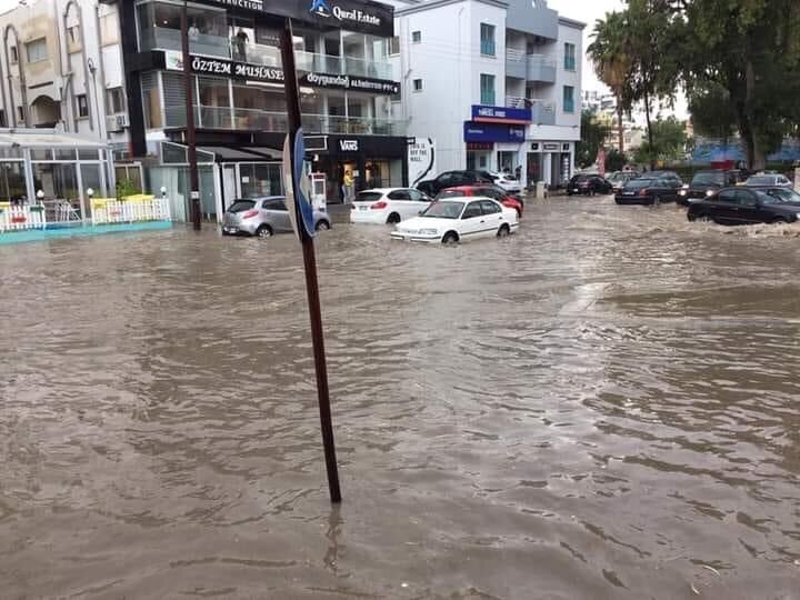 Северный Кипр затопило дождем: фото 3