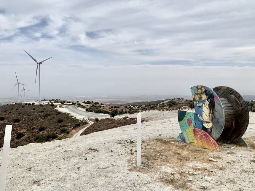Самые необычные и красивые ветряные мельницы Кипра: фото 10