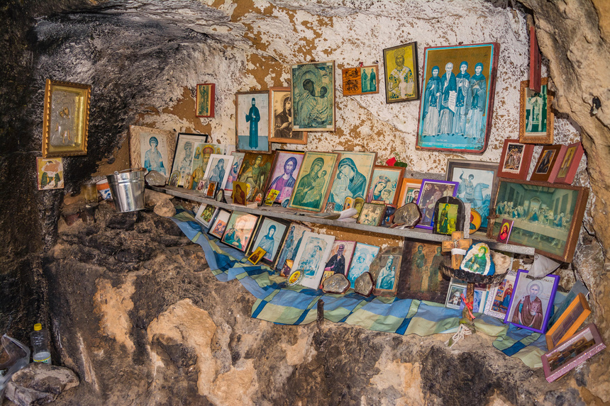Секретная пещера покровителя всех влюбленных пар в Пафосе : фото 14