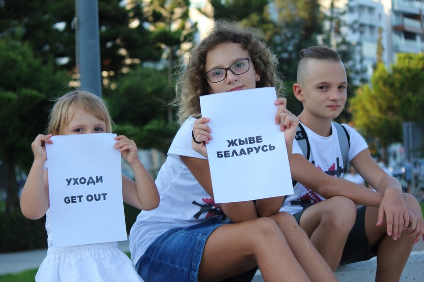 На Кипре прошли акции солидарности с жителями Беларуси: фото 15
