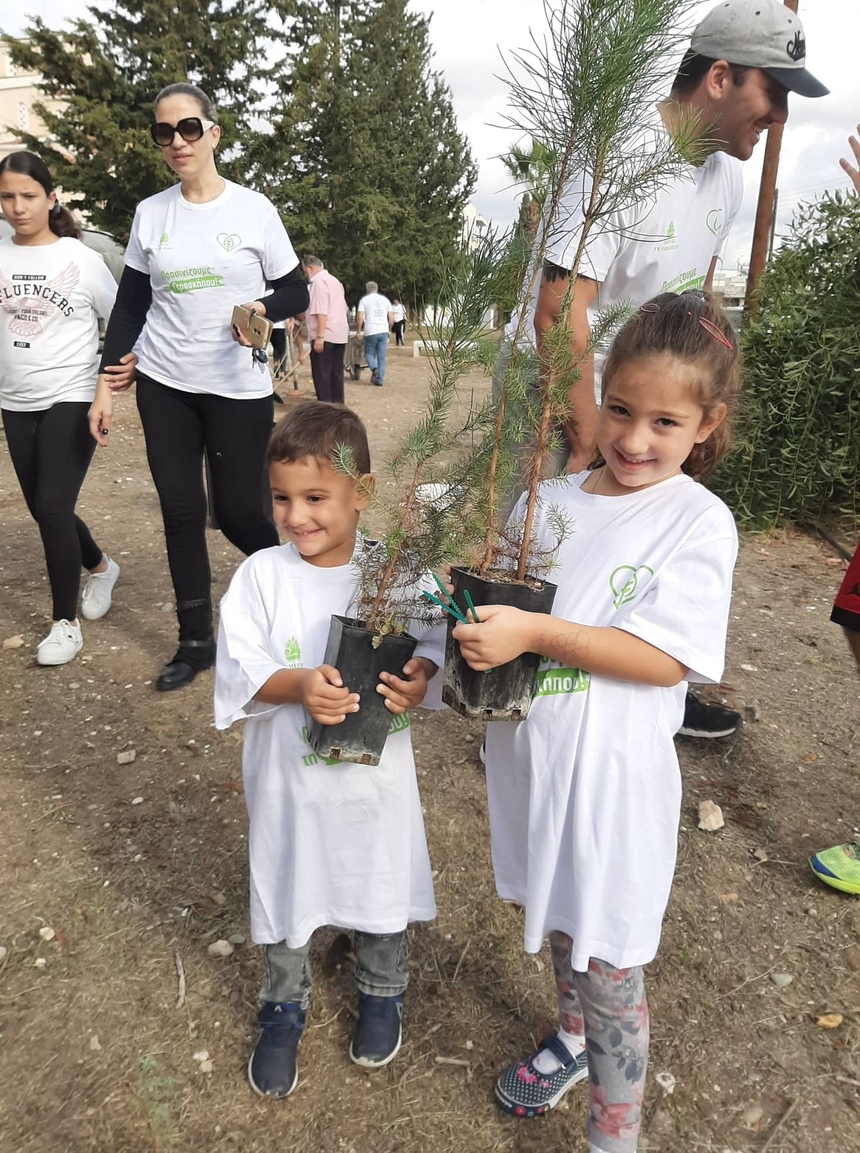 Жители Пафоса высадили 650 деревьев: фото 5
