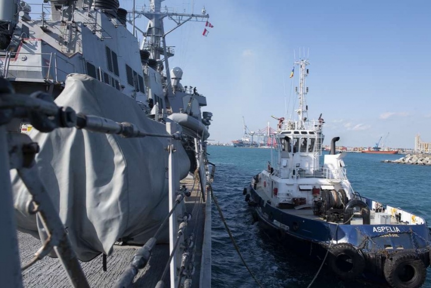 На смену «Адмиралу Макарову» на Кипр пришел «Макфол»: фото 2