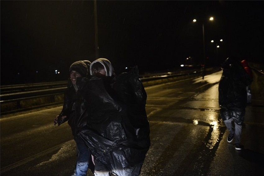 Ночная битва на границе с Грецией: фото 6