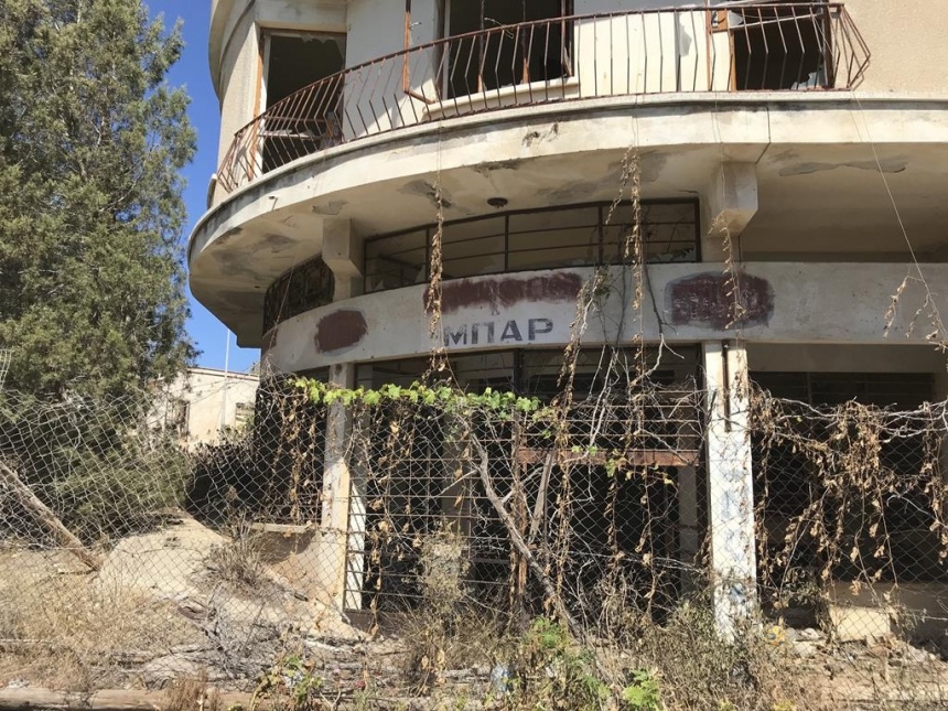46 свежих фотографий запретного кипрского курорта: фото 20