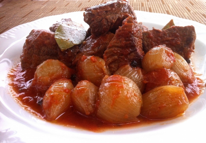 Стифадо - одно из любимых блюд киприотов: фото 2