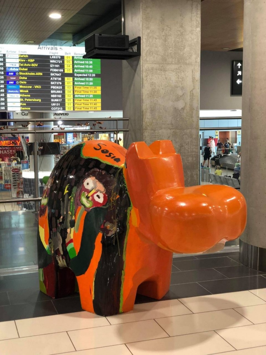Акция «Let's Hippo together» переместилась в аэропорт Ларнаки: фото 5