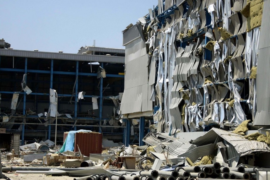 Сокрушительный взрыв на военно-морской базе Кипра «Эвангелос Флоракис» 11 июля 2011 года: фото 9