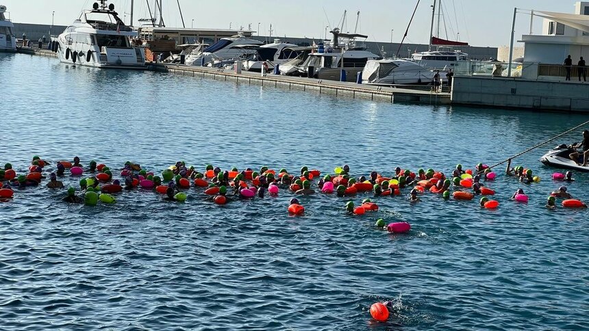 На Кипре с большим успехом прошли соревнования по плаванию в открытом море Oceanman Cyprus - 2023: фото 6