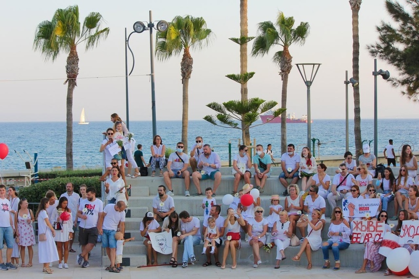 На Кипре прошли акции солидарности с жителями Беларуси: фото 9