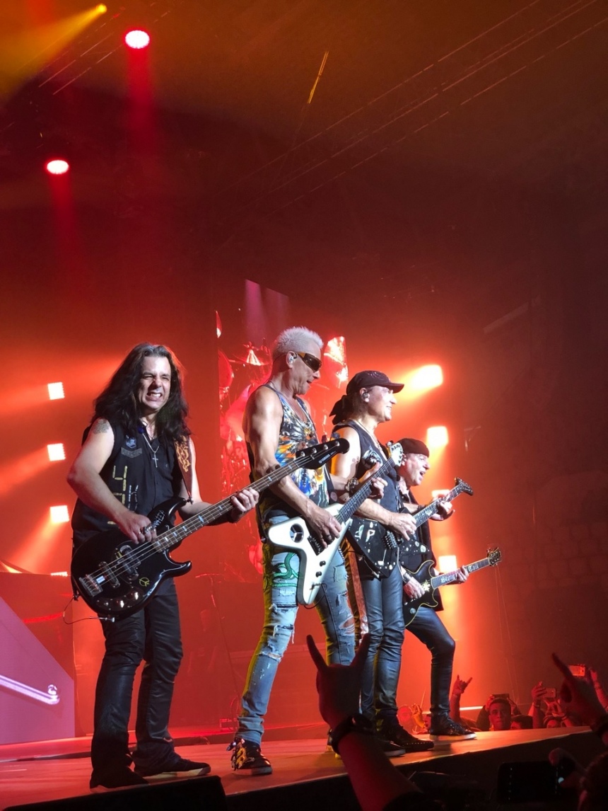 На Кипре отгремел концерт легендарной немецкой рок-группы Scorpions - не все прошло гладко: фото 13