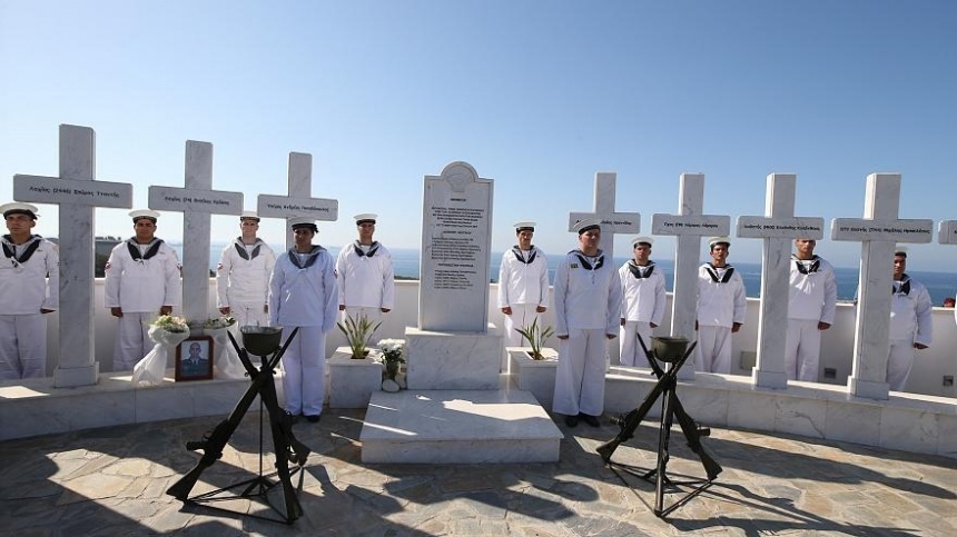 Сокрушительный взрыв на военно-морской базе Кипра «Эвангелос Флоракис» 11 июля 2011 года: фото 23