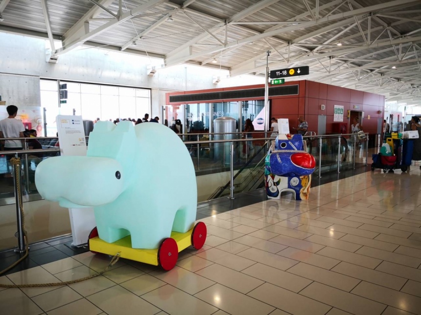 Акция «Let's Hippo together» переместилась в аэропорт Ларнаки: фото 10