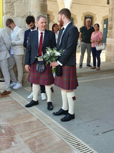 В Ларнаке прошла свадьба в шотландском стиле: фото 3