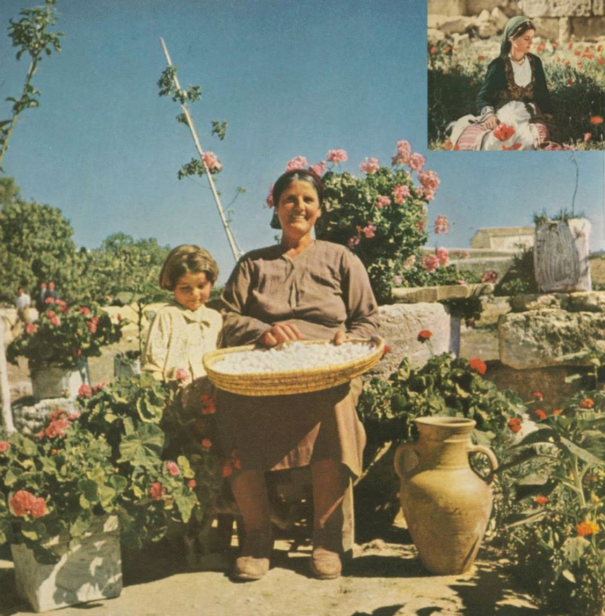 Женщины Кипра в объективе журнала National Geographic : фото 12