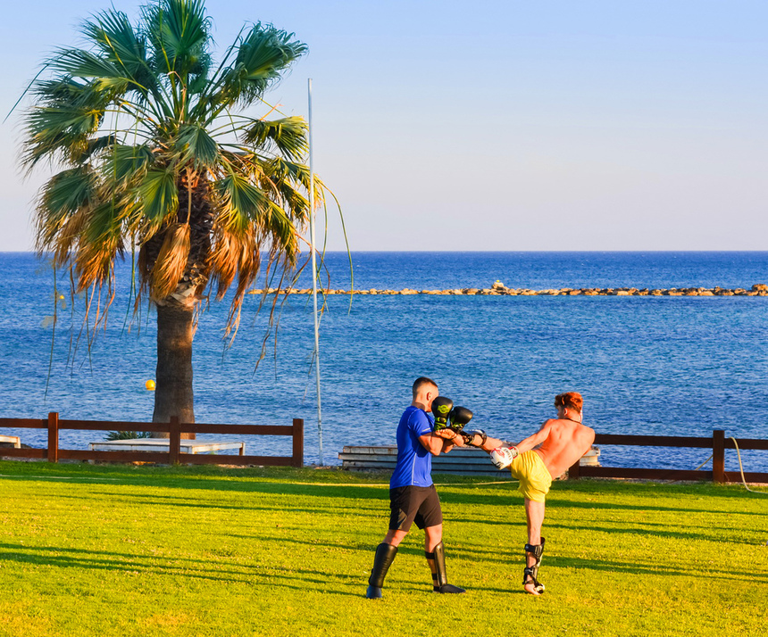 Спорт против коронавируса: жители Кипра проводят тренировки на открытом воздухе!: фото 37