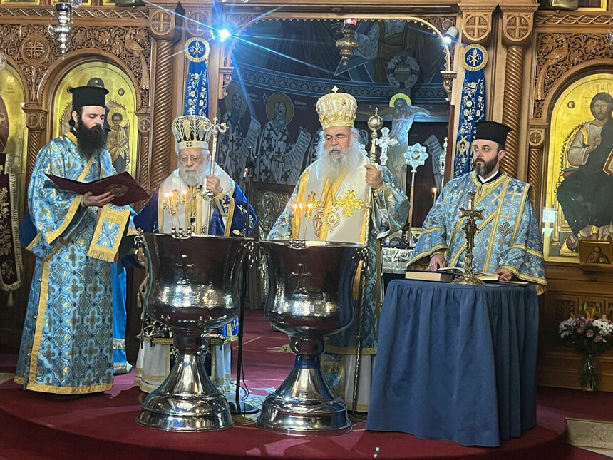 Президент Кипра посетил празднование Богоявления в Айя-Напе: фото 3 Президент Кипра посетил празднование Богоявления в Айя-Напе: фото 3