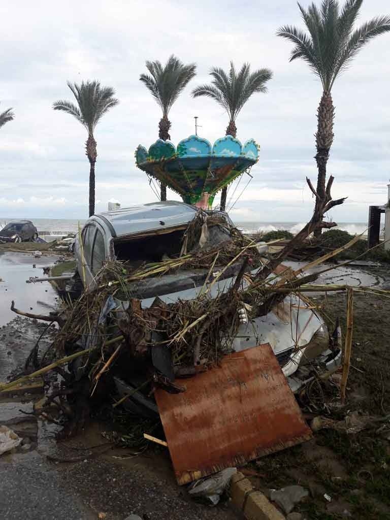 Последствия разрушительного циклона "Гайя" на Кипре: день третий, первые жертвы (Фото и Видео): фото 17