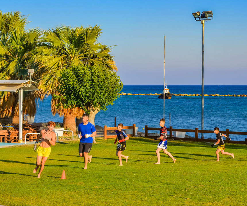 Спорт против коронавируса: жители Кипра проводят тренировки на открытом воздухе!: фото 4