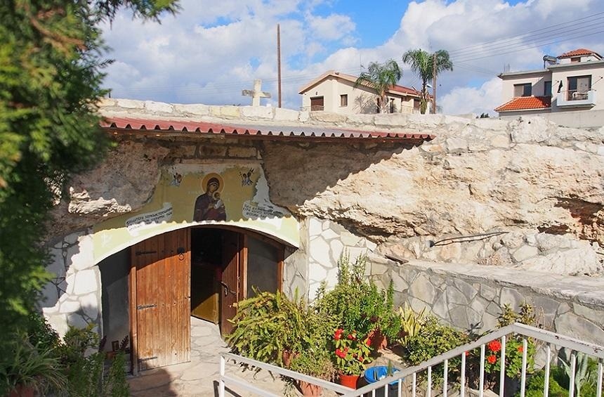 Панагия Хрисоспилиотисса - древние христианские катакомбы и уникальный пещерный храм в Лимассоле: фото 29